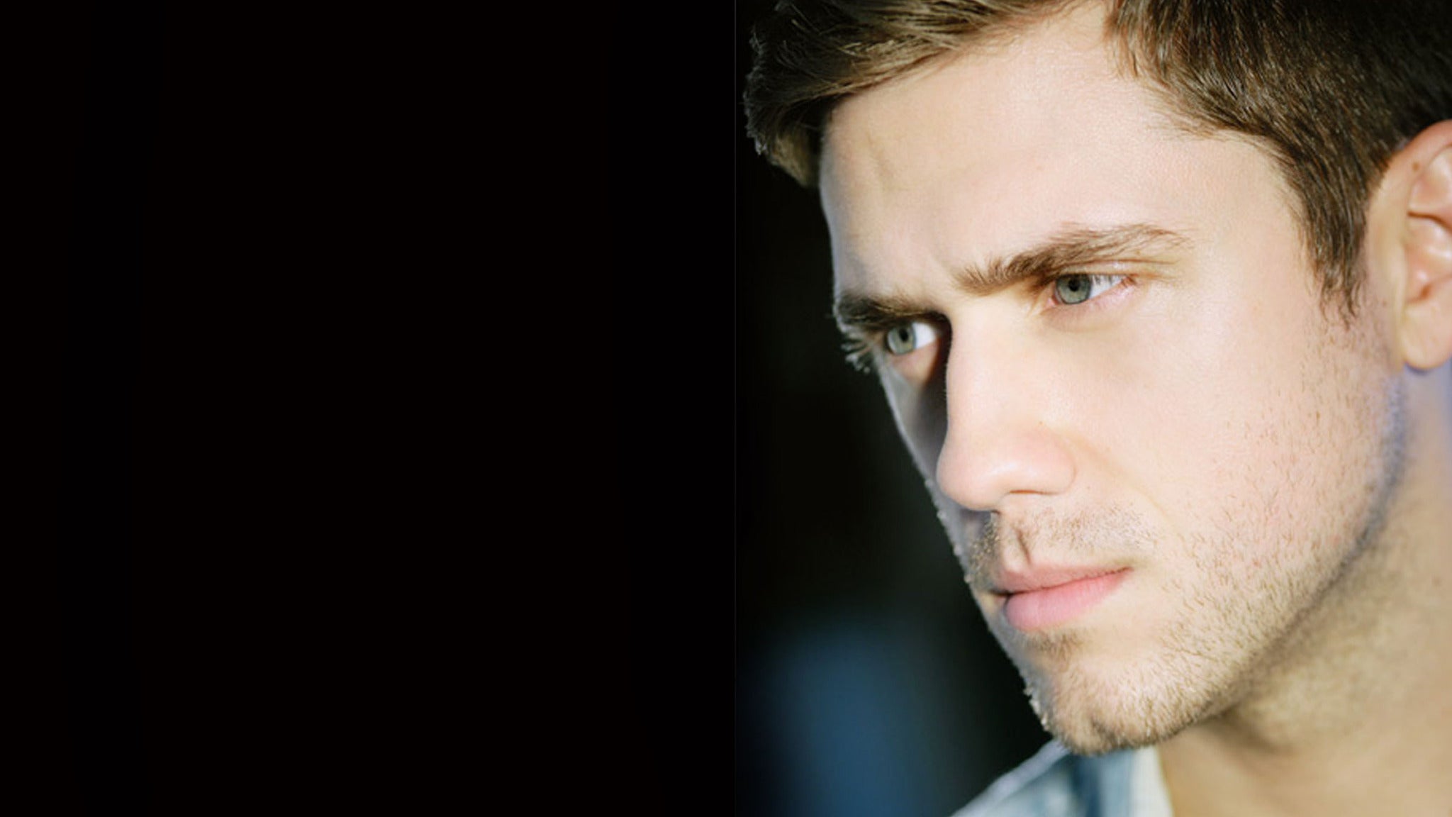 Aaron Tveit